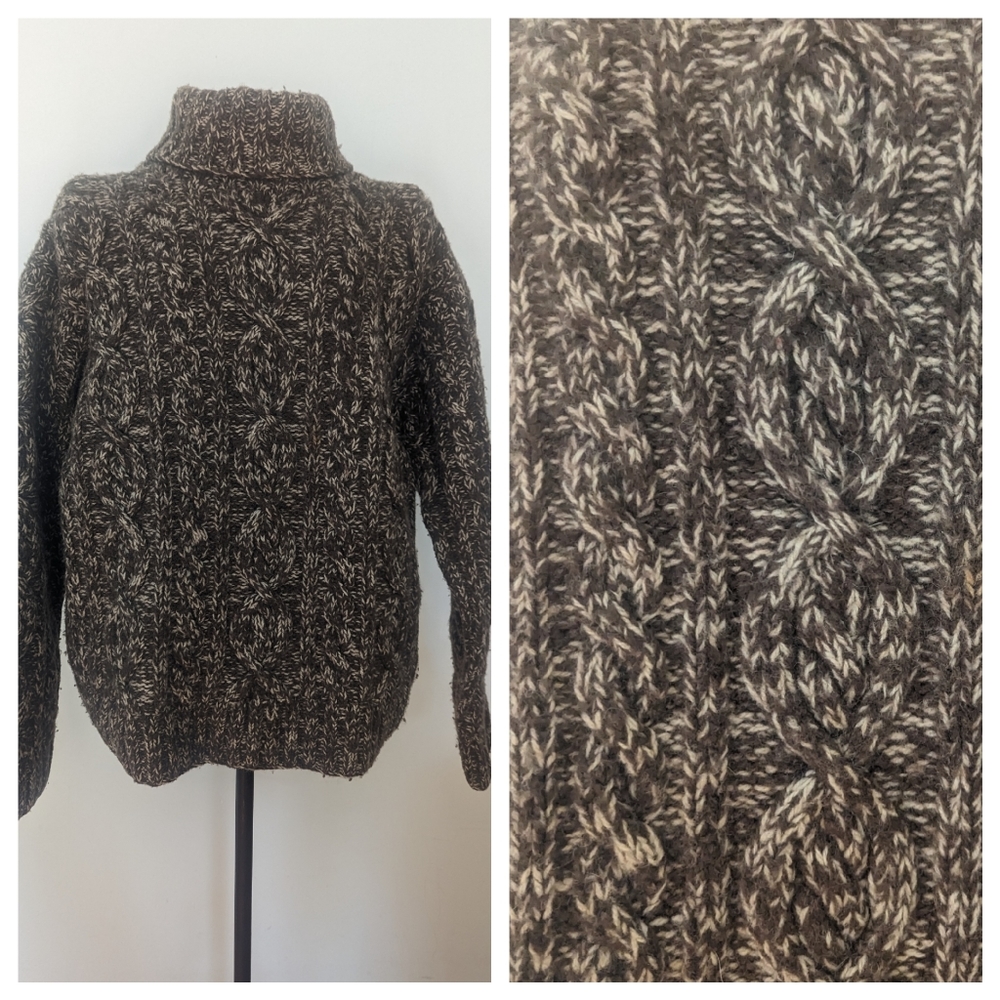 Vintage Chunky DKNY sweater P